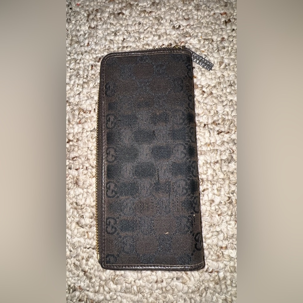 Gucci Vintage Wallet authentic